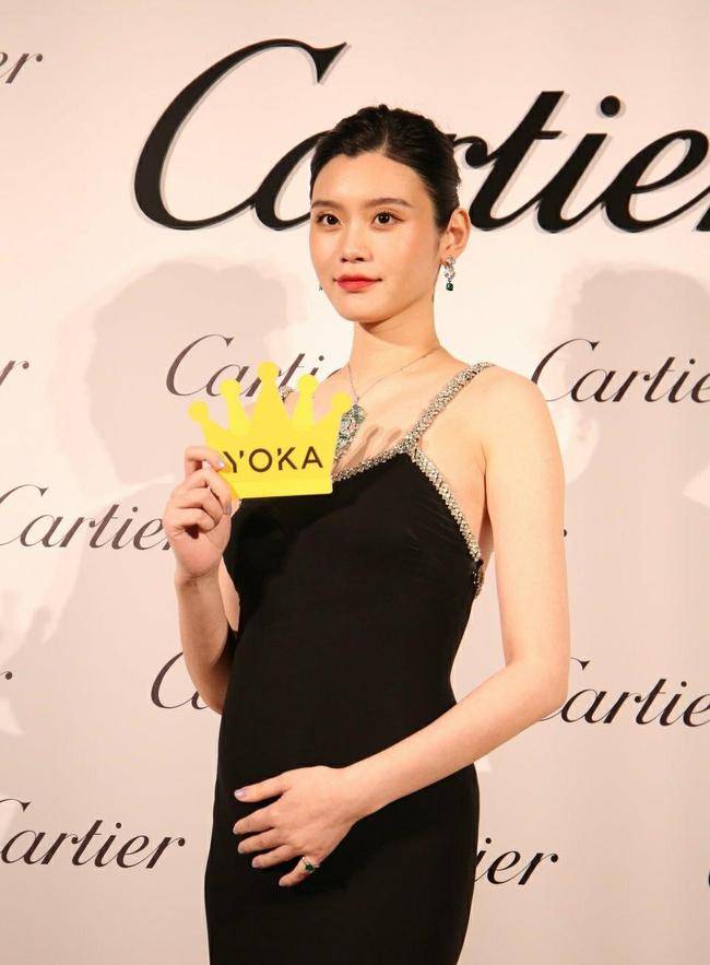 奚梦瑶孕期困难重重,全身疼痛臃肿只能做瑜伽,体重仅有130斤