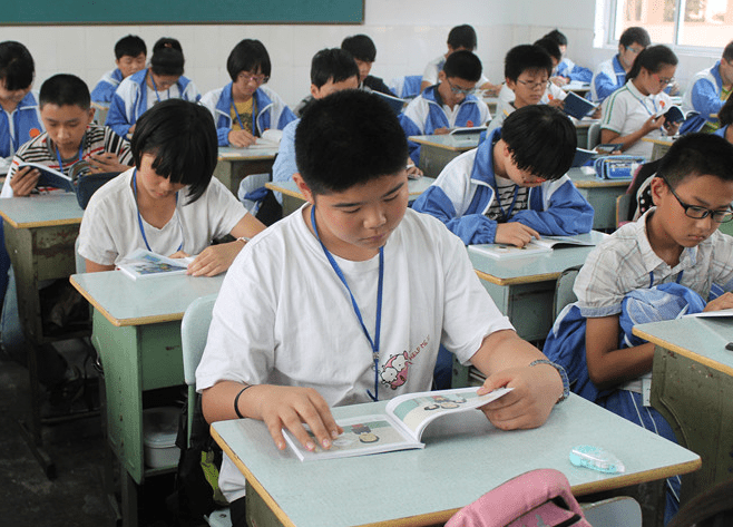 绵阳中学2位同名"陈静怡"走红,双双被清华