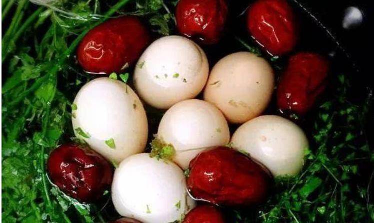 荠菜煮鸡蛋,"养生"又"聚财"