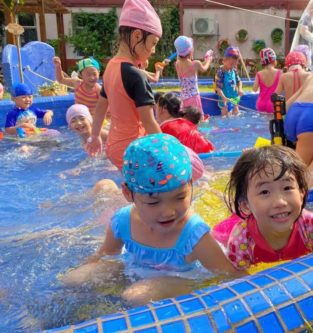 戏水狂欢 幸福童年——桂林市桂西幼儿园"水花飞舞"户外戏水活动