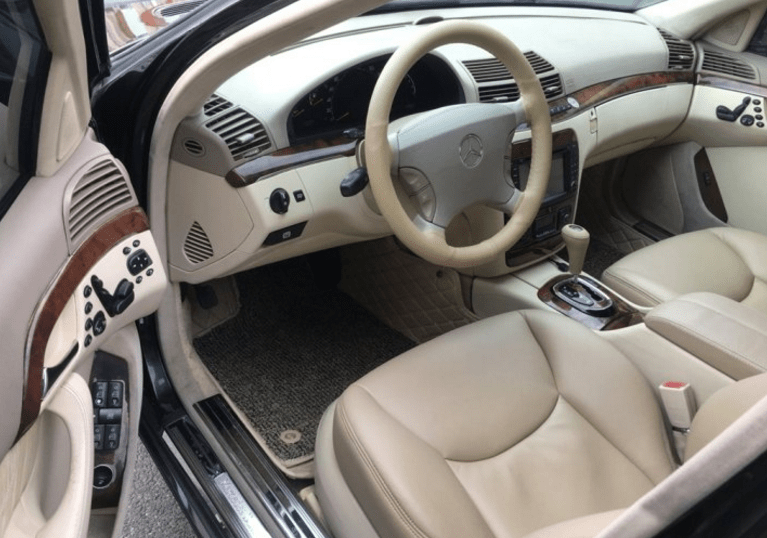 上海郊区小伙为了面子买辆2004款奔驰s600,两月后直呼
