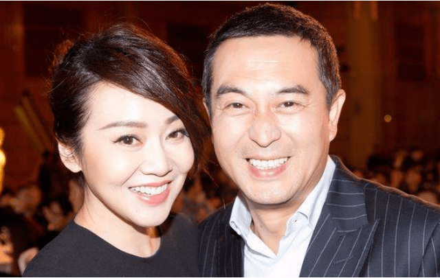 《爱很美》中再现张嘉译老搭档,合作超闫妮的4次,幕后