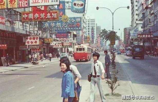 原创80年代祖国老照片,北京,天津与香港的城市状况,看下谁更漂亮?