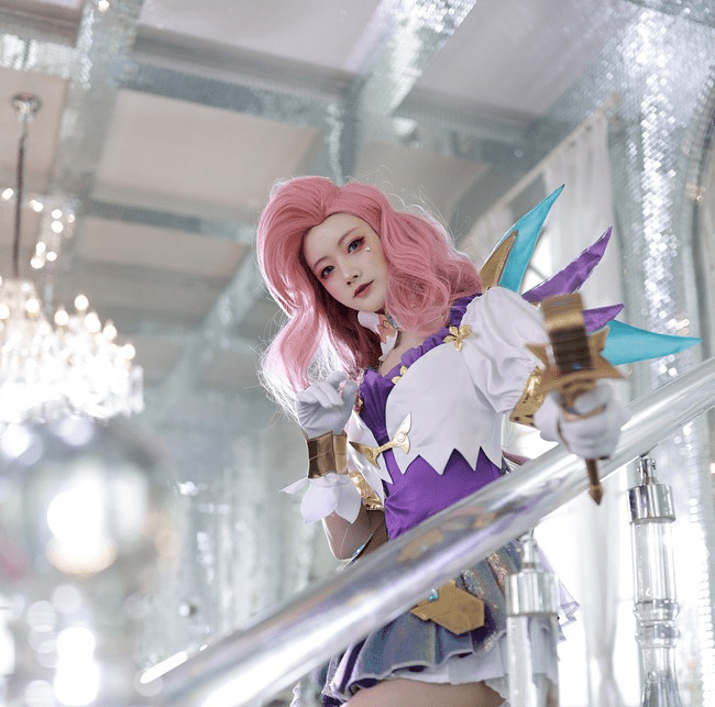 cos:英雄联盟萨勒芬妮星籁歌姬cos正片