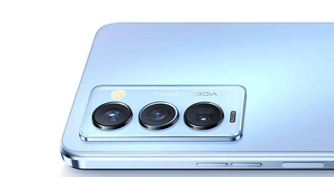 传音印度发布camon18premier手机