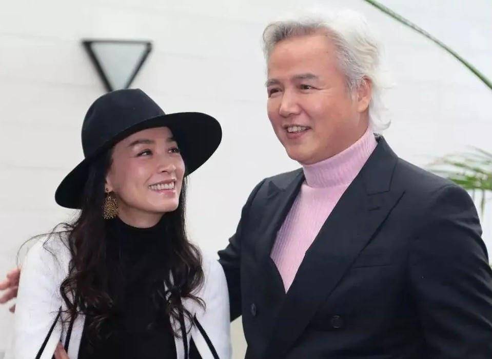 从"琼瑶小生"一夜白头,到坐拥17亿大楼,林瑞阳经历了?