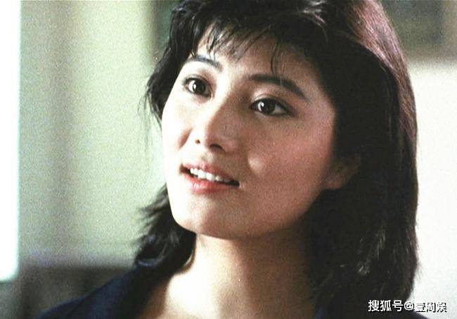 52岁功夫女星杨丽箐被人殴打,路人袖手旁观,原因让人痛心!_机会