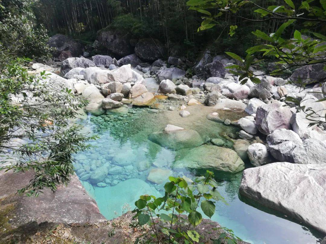 原创走进广西桂林漓江源大峡谷