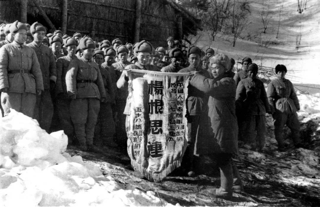 长津湖-70年前美海军陆战队在此遭遇160年来最惨失败!