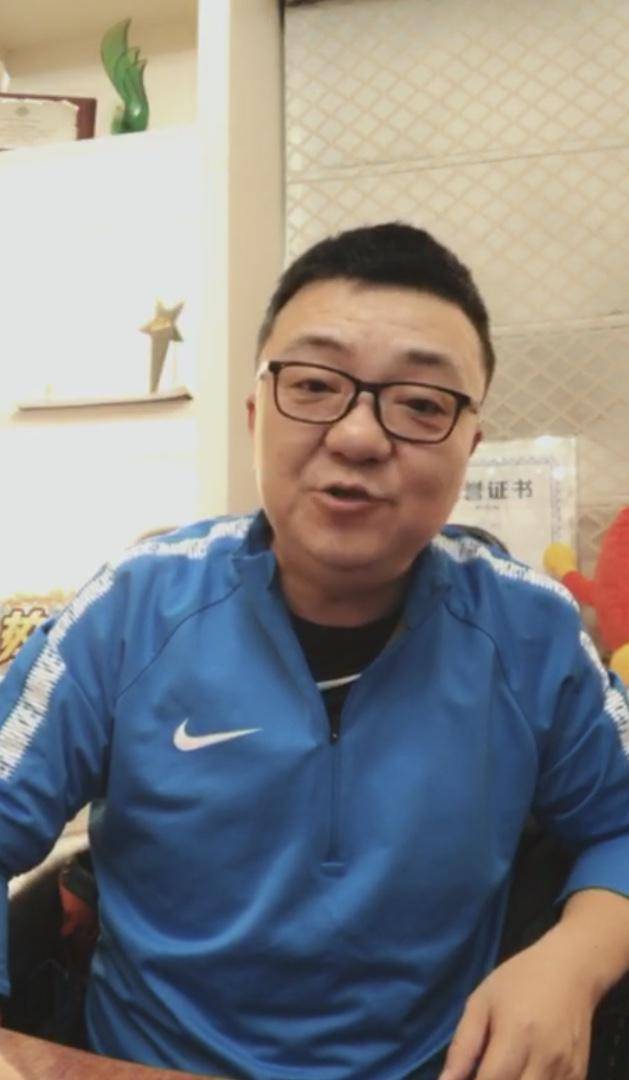 董路被国足打脸仍不服,列三大数据回击质疑,詹俊表态太霸气