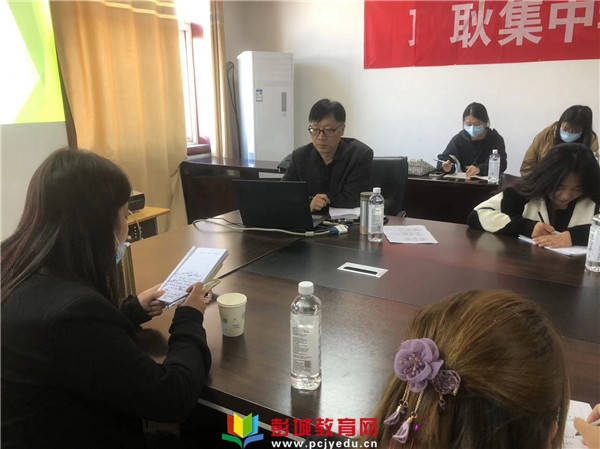 贾汪区教师发展中心部分领导赴耿集中学进行调研