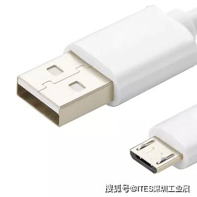 目前主流的电子设备充电接口有四种:mini usb,micro usb,usb-c和