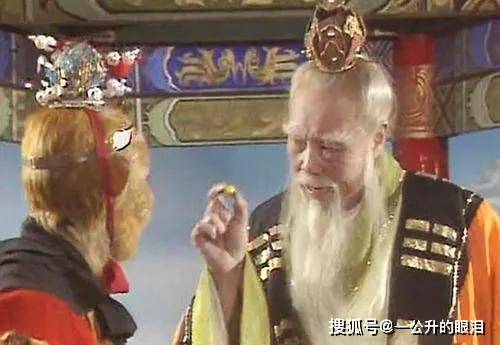 天宫中孙悟空被二郎神抓住后,连天罚也无可奈何,最终被丢到太上老君的