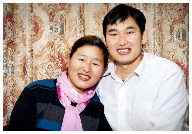 原创大衣哥正式起诉陈亚男遭大衣嫂怒怼朱小伟同意离婚