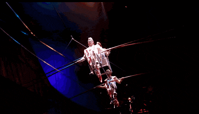 许运城365天后的繁华,10月28日空中飞人绝技巨献