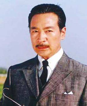 这就是一个演员的自我修养,演技加人品,才称得上是艺术家.