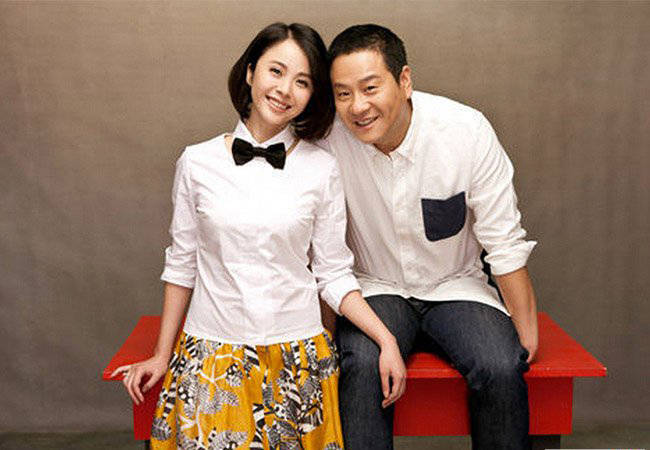 刘威:50岁成婚,何晴抛弃他,他抛弃23岁小女友?现在咋样了?_杨若兮