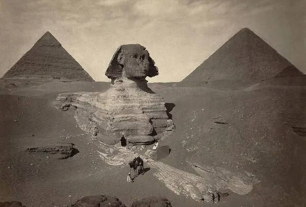 为何谈起古埃及金字塔,总会与外星人"扯"上关联_胡夫