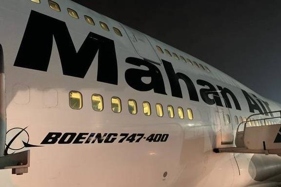 伊朗马汉航空波音747之旅,不愧是航司中的活化石_国内机场