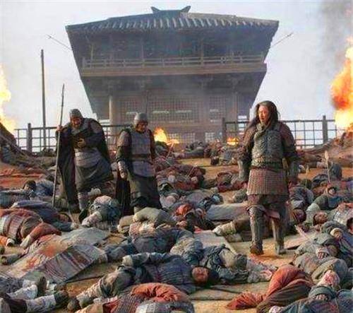 古代打仗,士兵为何被箭射中后就倒地而亡?