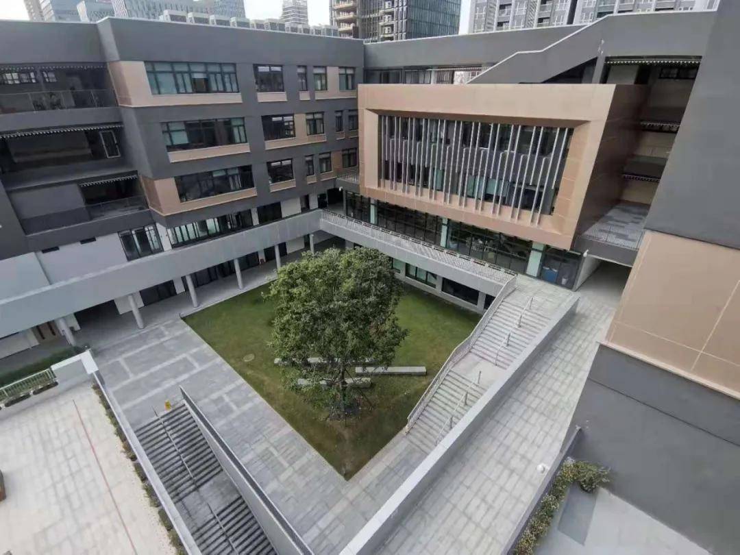 深圳市南山中英文学校太子湾实验部,一直备受瞩目的双语国际学校,于