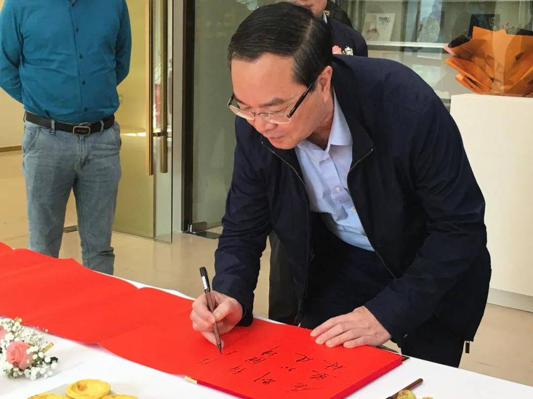 屈照林书法艺术讲座今日圆满举办_福建省_中国_工艺美术