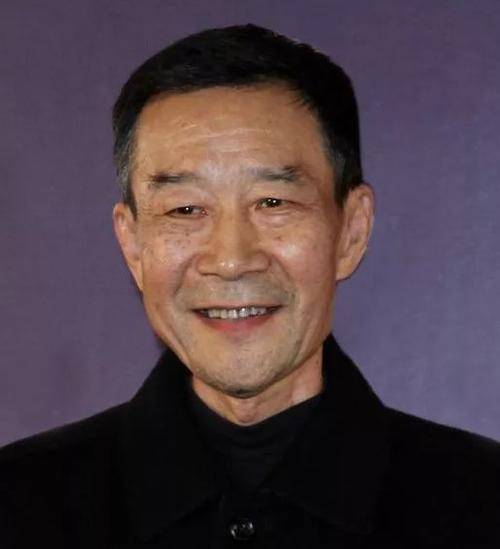 演员于海丹:弃大好前途,下嫁群演李雪健,陪其抗癌19年
