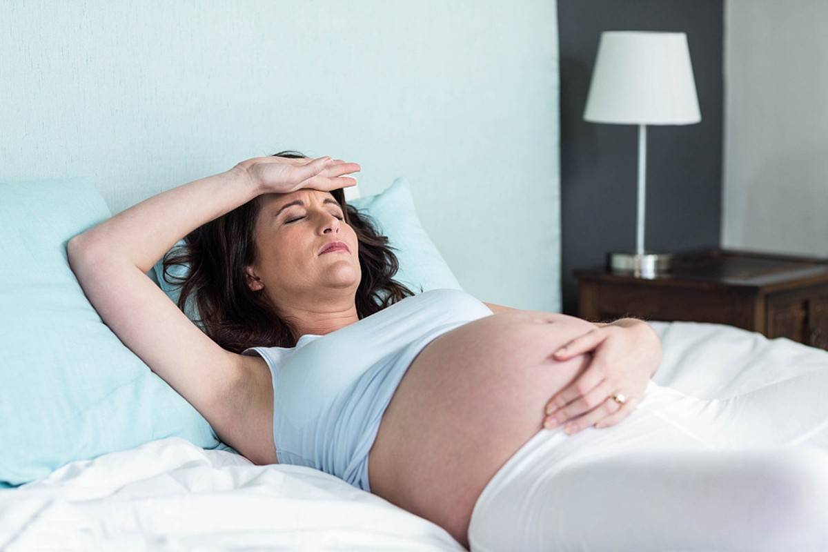 孕早、中、晚期该怎么睡？不同时期睡姿有变化,及时调整很重要