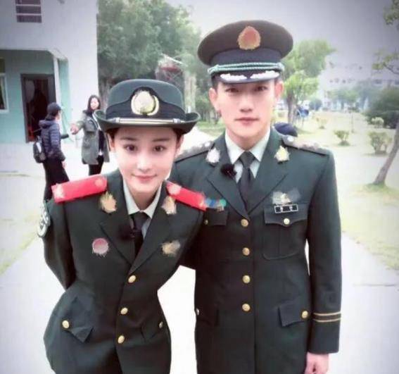 从"全网黑"到"最美军嫂",张馨予她到底经历了什么?_身材_照片_生活
