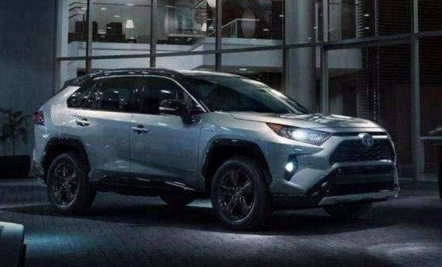 全新丰田rav4荣放上市比汉兰达霸气