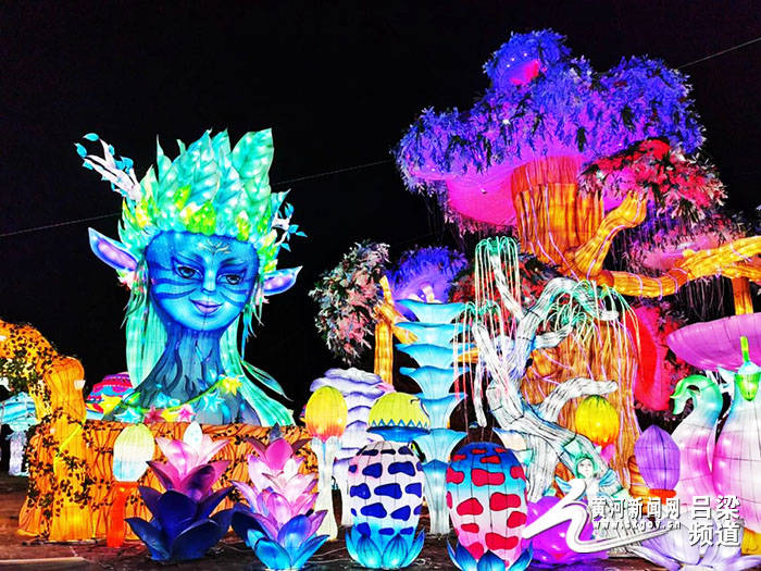 网络中国节61春节贾家庄恐龙灯会美轮美奂
