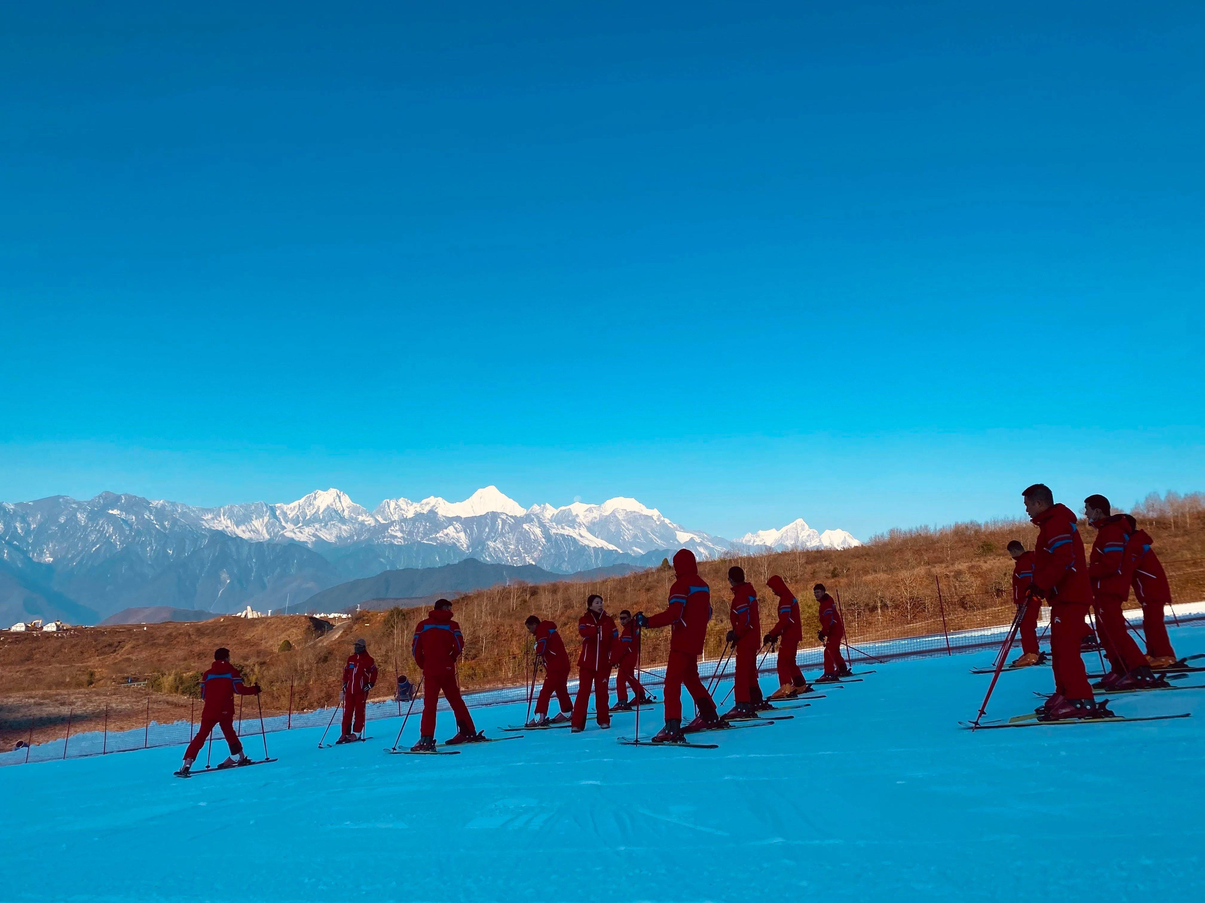乐山周边7大热门滑雪场,圆你一场冬奥梦!_王岗坪_景区_峨眉山