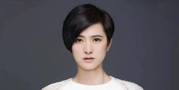 40岁隋俊波近照长得很像万茜如今低调嫁导演生活幸福