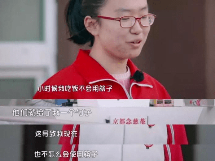 12岁男孩一天吃3次母乳,不堪入目！这类妈妈绝对养不出好孩子