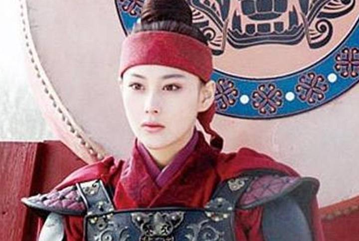 她曾被人当做货物卖来卖去,最后成为了一名女将军,却战死沙场_梁红玉
