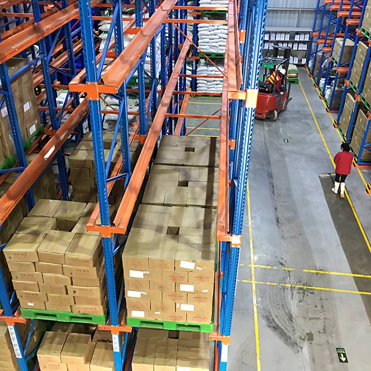 广州铁路仓储重型货架承重