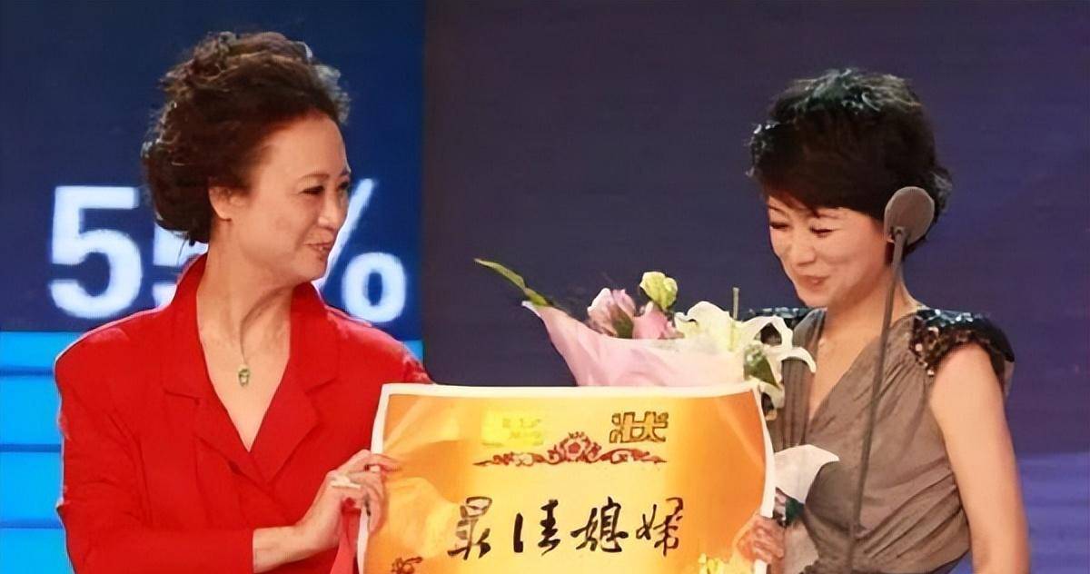 著名演员柏寒丈夫意外离世她又患癌去世后留下儿子给海清养