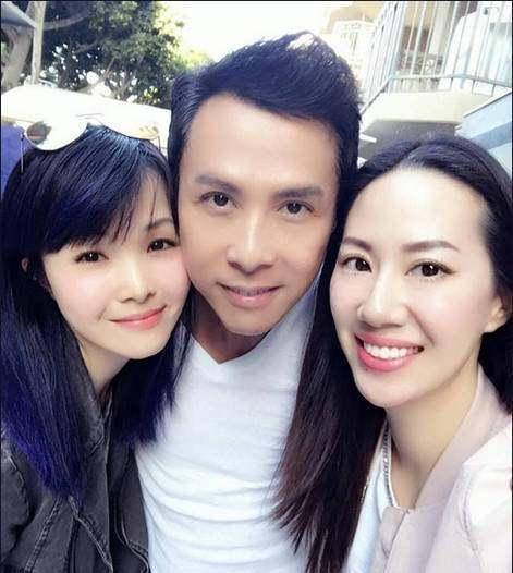 原创她是甄子丹的亲妹妹功夫女神妍姿俏丽如今45岁依旧单身