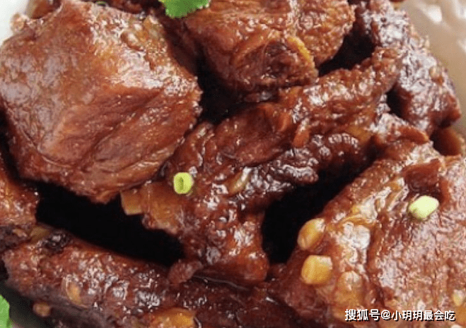 炖牛肉用不用焯水大厨教你正确做法牛肉软烂入味不腥不膻