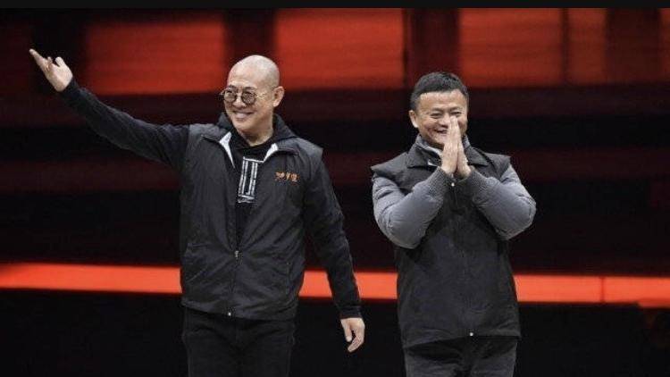 李连杰56岁生日圈内鲜有人祝福人缘不好洪金宝的话一针见血