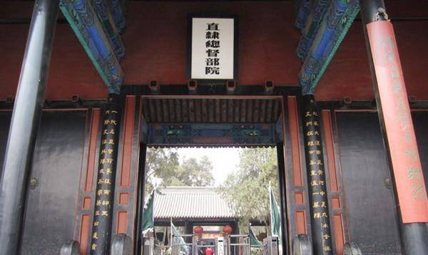 除了皇帝,谁都不怵_权势_两江_鄂尔奇