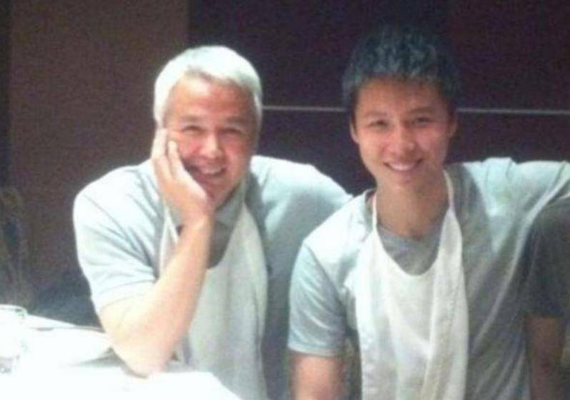后来,林禹觉得这个父亲没有必要在联系,就删掉了微信