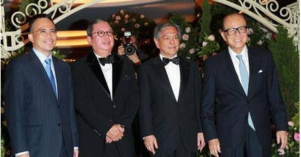 何柱国跟何鸿燊,刘銮雄,林建岳,郑裕彤等人关系都非常好.