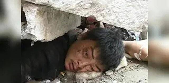 很遗憾,陈坚已经不能再跟大家说说话了.