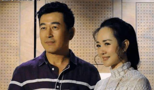2013年,48岁的王志飞,又结婚了,娇妻也是圈内人,名叫张定涵,比他小15