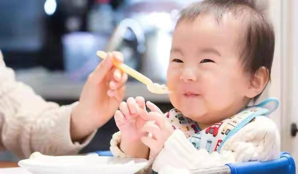 昆凌和刘璇都一致认为：孩子3岁前不吃盐,为什么和我们不一样？