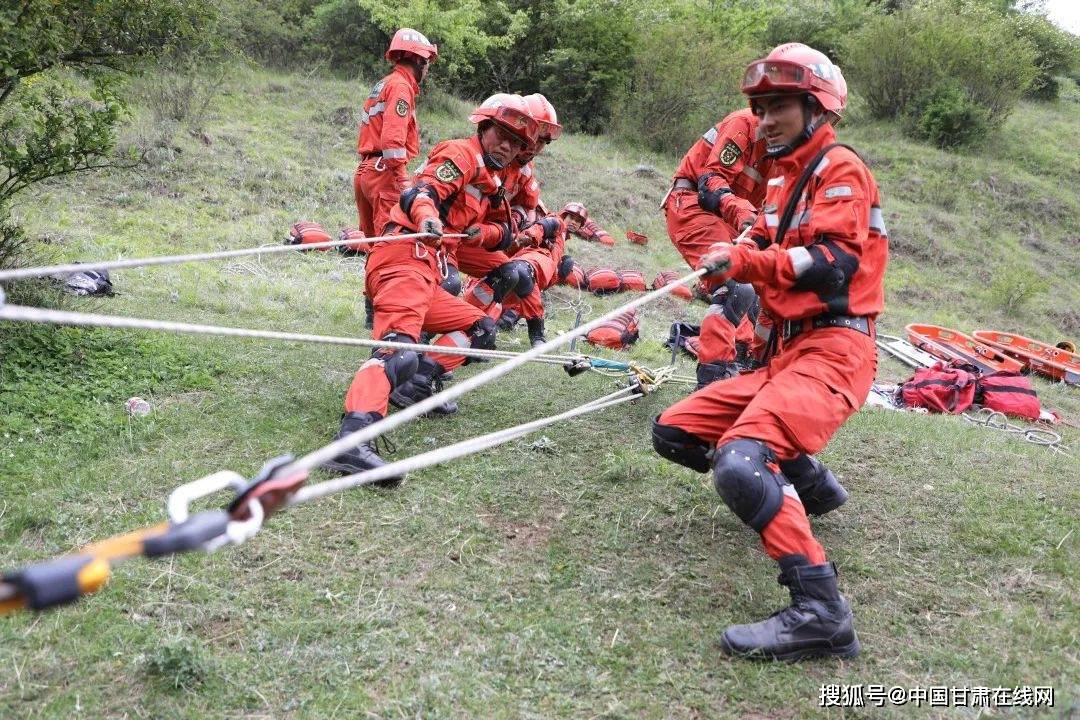 武警甘肃总队我身边的强军故事丨田贵永从农村娃到技术尖兵