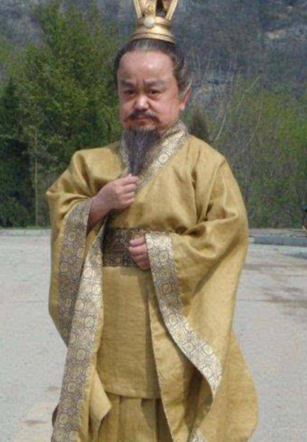 《山河令》最瘆人角色出场,妆容鬼魅气质阴森,网友:看到就害怕_封晓峰