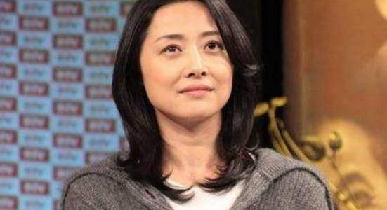 3次婚姻嫁2个男人,儿子最近风头正火,今仍活跃在娱乐圈_刘蓓_冯小刚