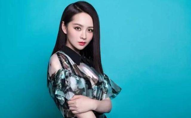 《黛玉传》8年后,他成当红小生,她嫁富豪低调产子,她跑龙套_闵春晓_薛